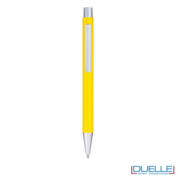 Penna in metallo personalizzata con incisione laser colore giallo