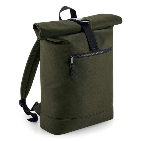 zaino verde con apertura arrotolata in r-pet personalizzato