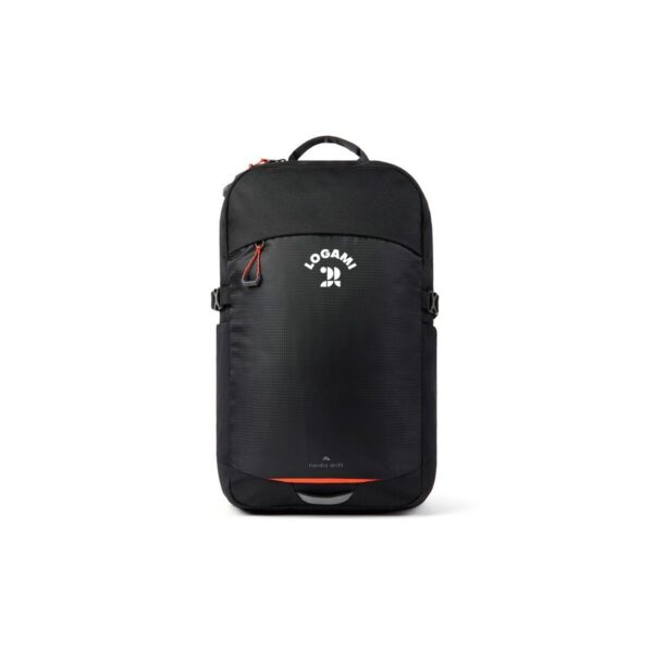 Zaino daypack in materiale riciclato certificato