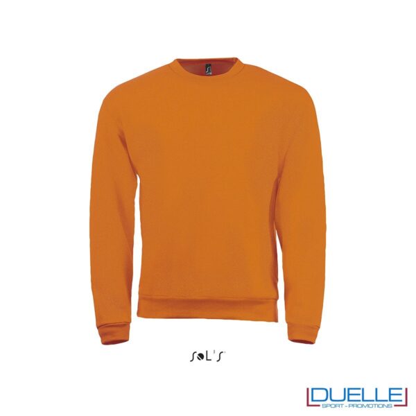 felpa personalizzata con girocollo in colore arancione, felpe personalizzate, abbigliamento promozionale personalizzato
